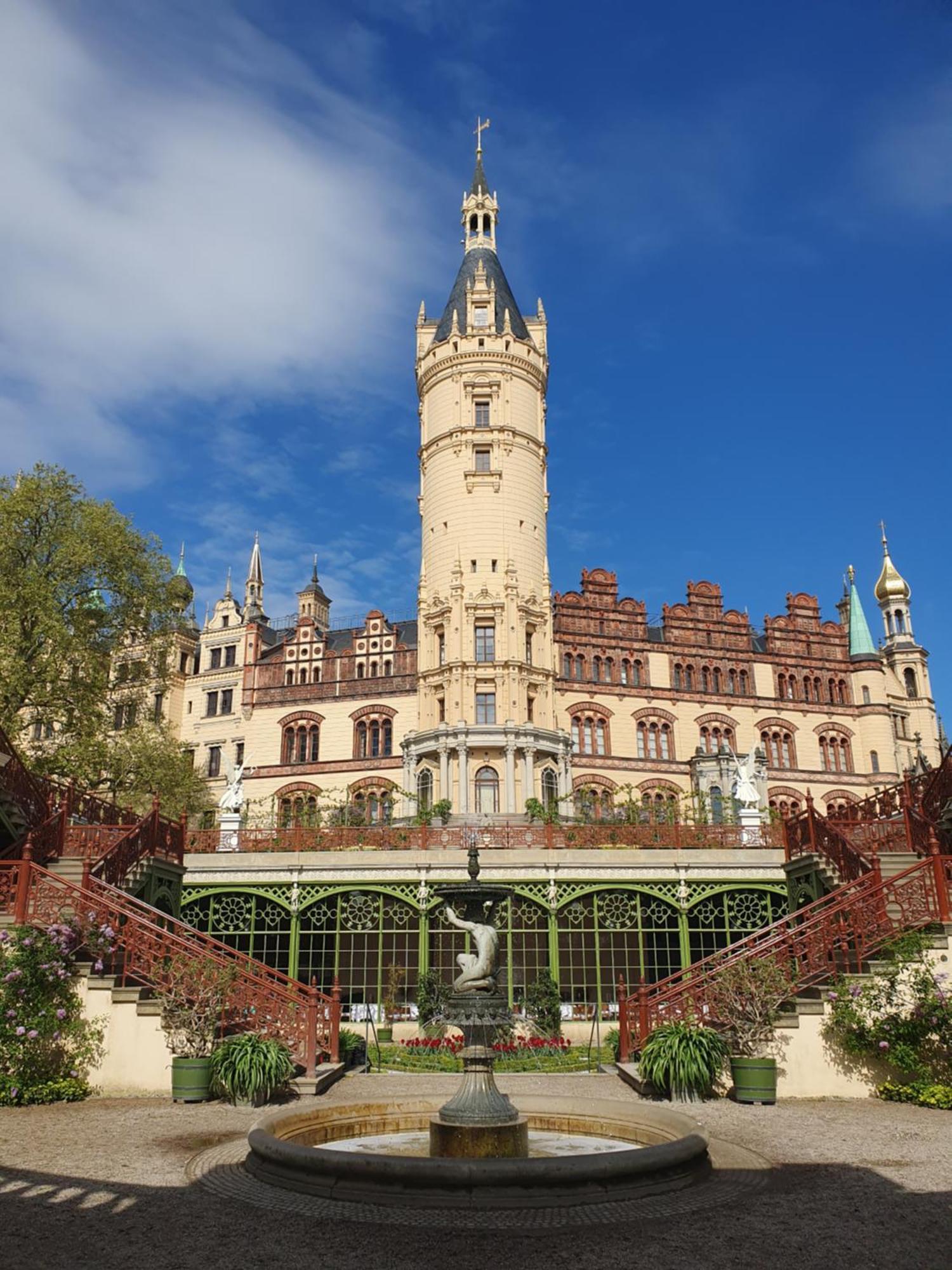 Neumuehler Hof- Ferienwohnung "Benjamin" Mit Grosser Privater Dachterasse Und Guter Anbindung In Die City Schwerin  Zewnętrze zdjęcie
